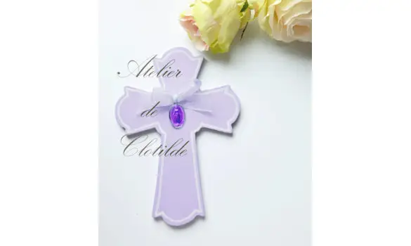 croix médaille émaillée parme