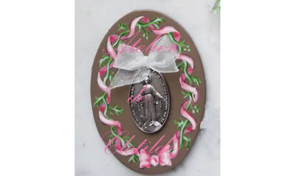 grand médaillon de berceau rose