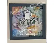 Vitrine à capsule Brace yourself