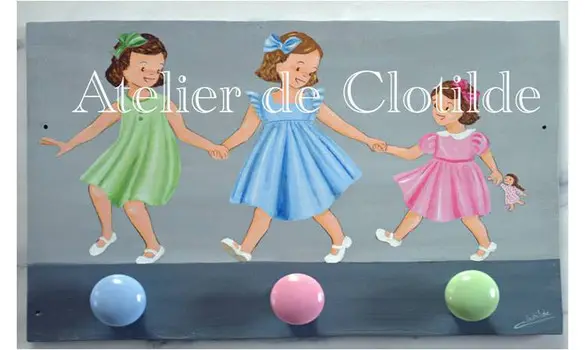 porte-manteau des soeurs