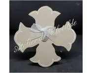 Croix tulipe lin médaille